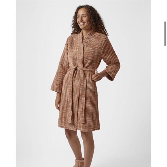 Parachute Other - Unisex Luxury Waffle Bath Robe Turkish Cotton Brand Parachute Retails $125